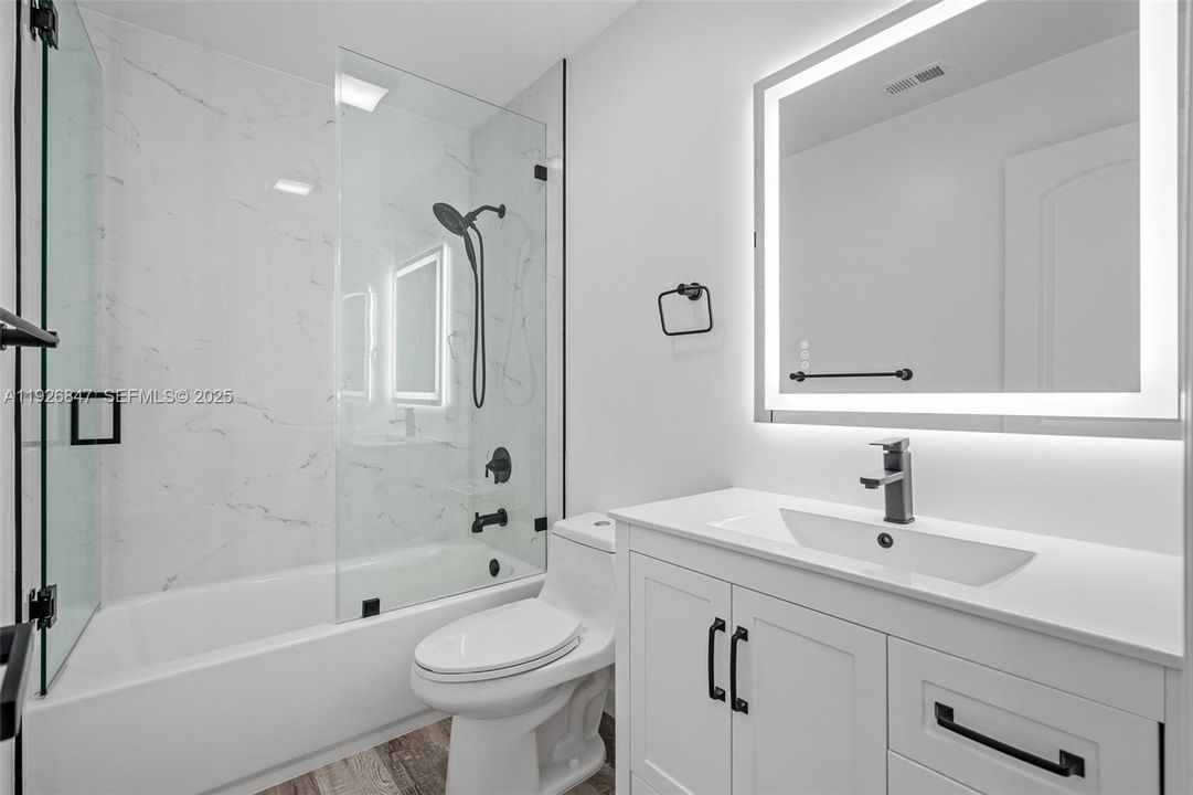 出租: $6,700 (3 贝兹, 2 浴室, 1772 平方英尺)