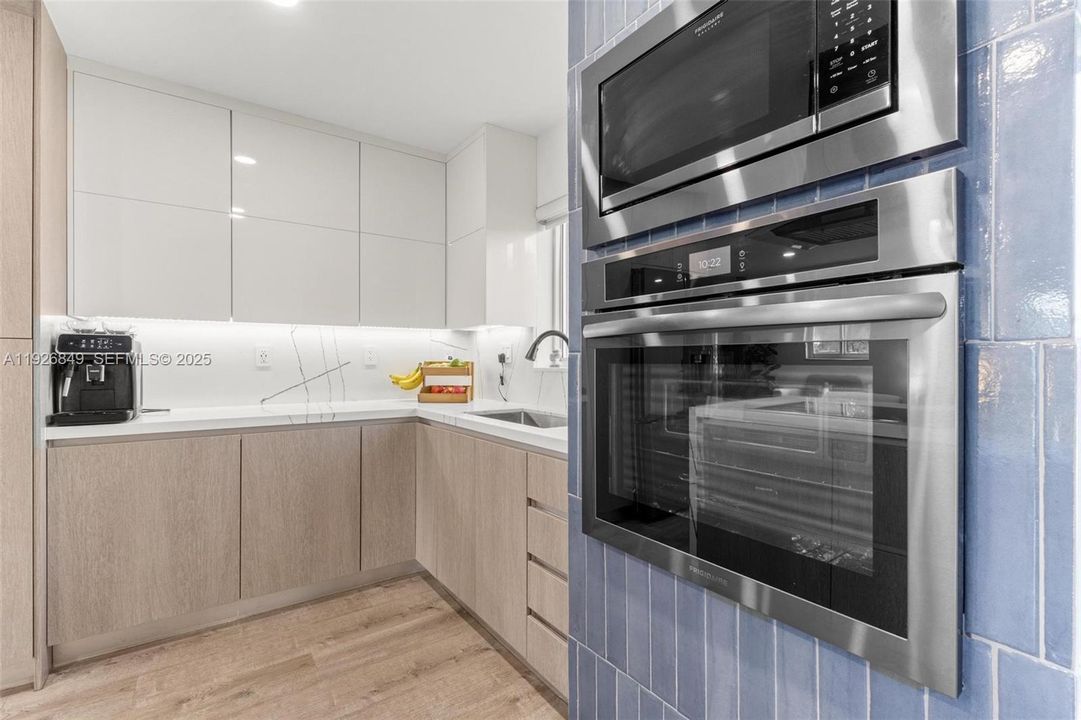 На продажу: $650,000 (3 спален, 2 ванн, 1322 Квадратных фут)