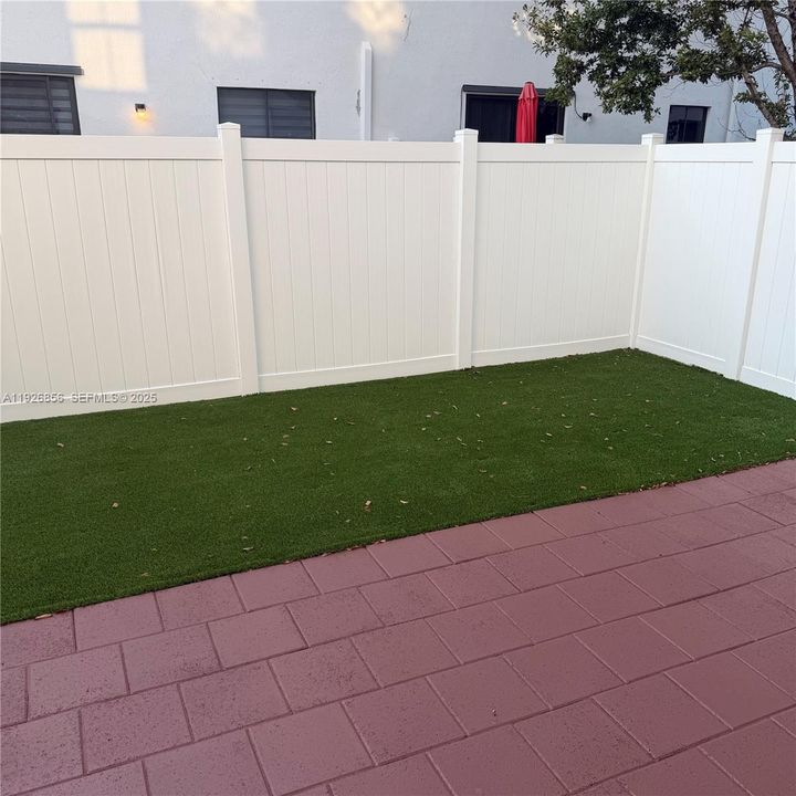 В аренду: $3,200 (3 спален, 2 ванн, 0 Квадратных фут)