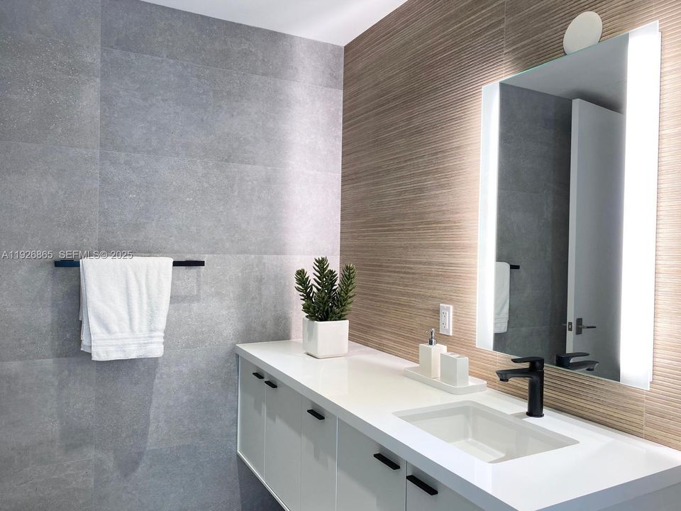 В аренду: $11,900 (4 спален, 3 ванн, 2284 Квадратных фут)