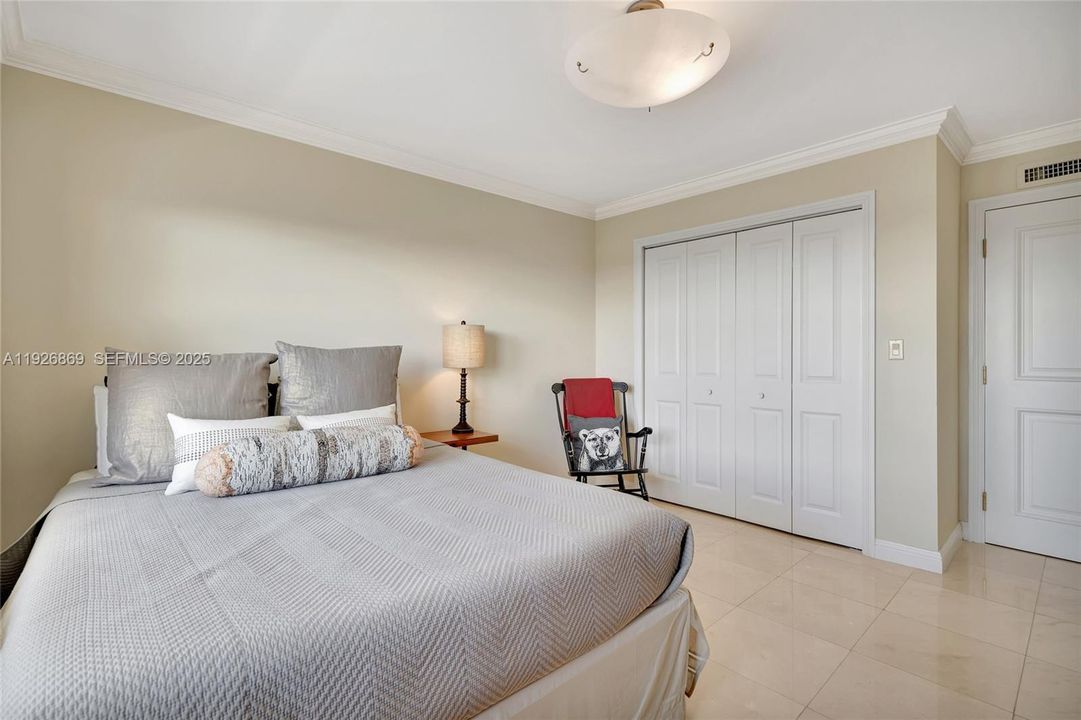 На продажу: $765,000 (2 спален, 2 ванн, 1500 Квадратных фут)