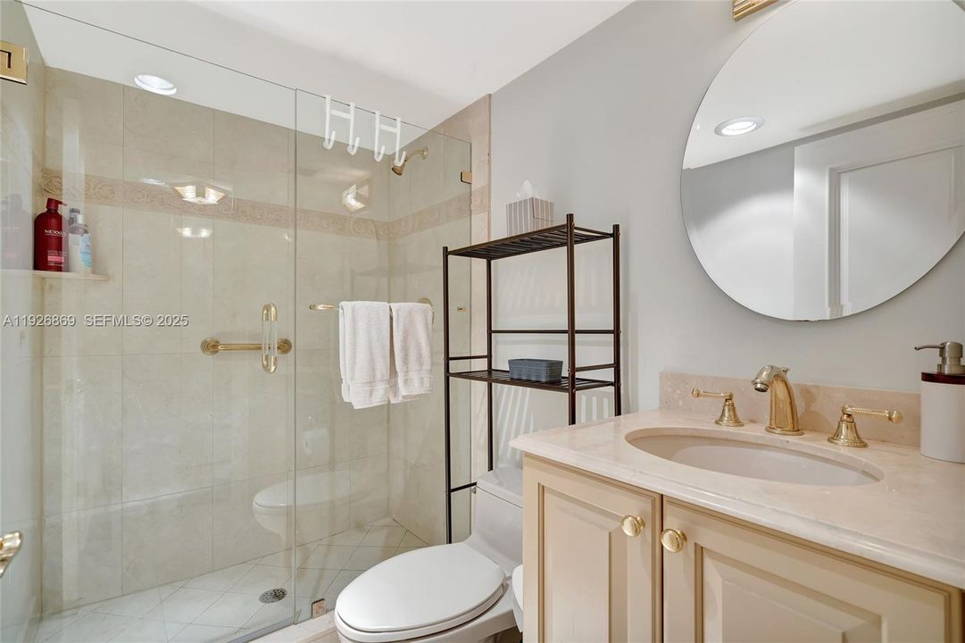 На продажу: $765,000 (2 спален, 2 ванн, 1500 Квадратных фут)