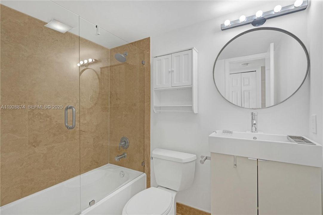 待售: $265,000 (2 贝兹, 2 浴室, 800 平方英尺)