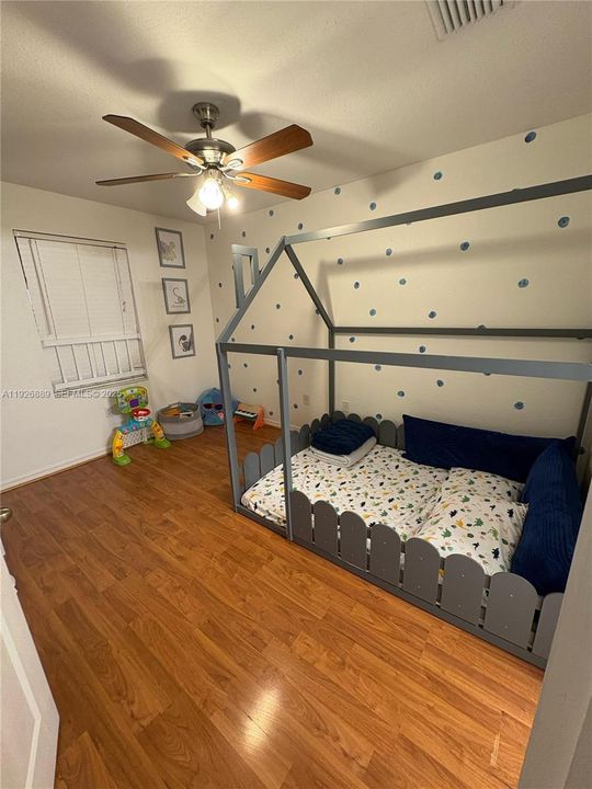 В аренду: $2,690 (2 спален, 2 ванн, 1190 Квадратных фут)