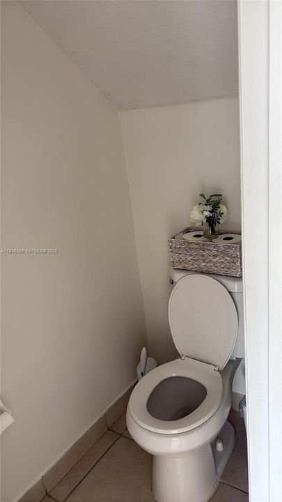 В аренду: $2,690 (2 спален, 2 ванн, 1190 Квадратных фут)