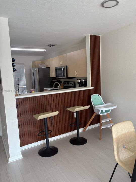 В аренду: $2,690 (2 спален, 2 ванн, 1190 Квадратных фут)