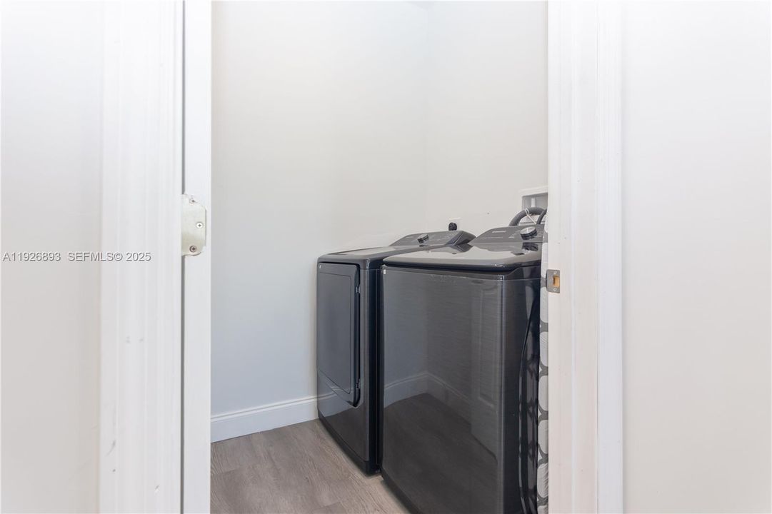 На продажу: $1,450,000 (0 спален, 0 ванн, 4248 Квадратных фут)