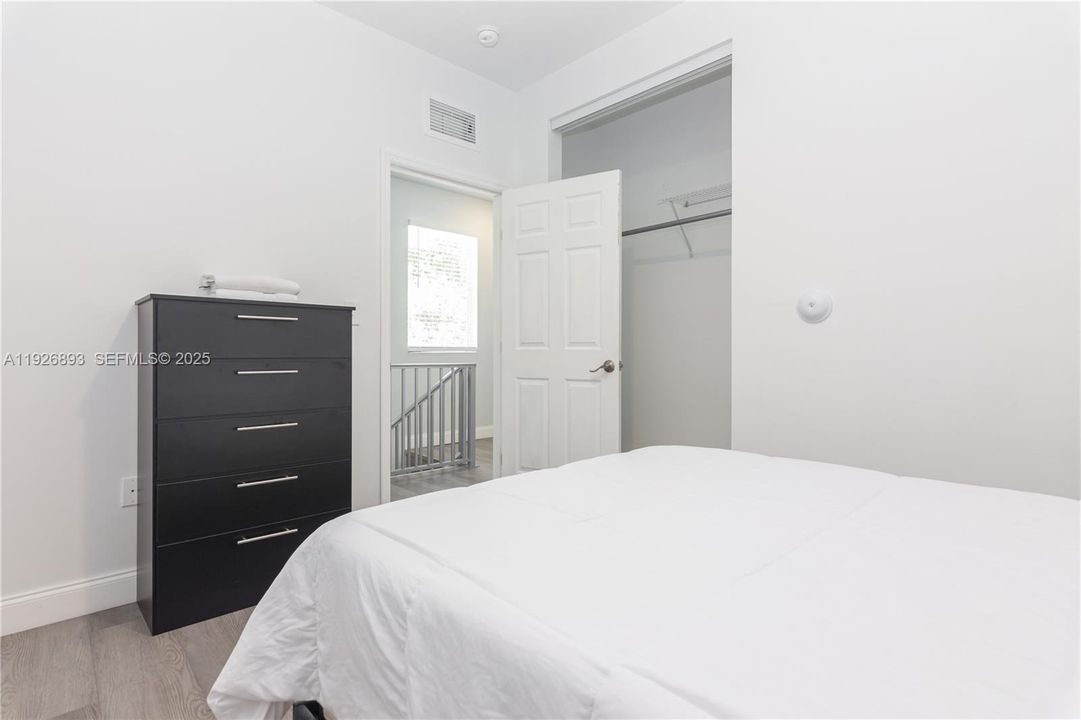 На продажу: $1,450,000 (0 спален, 0 ванн, 4248 Квадратных фут)