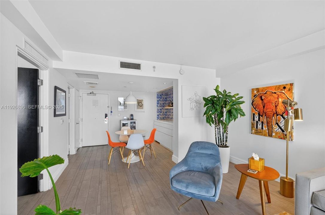 En Venta: $490,000 (1 camas, 1 baños, 694 Pies cuadrados)