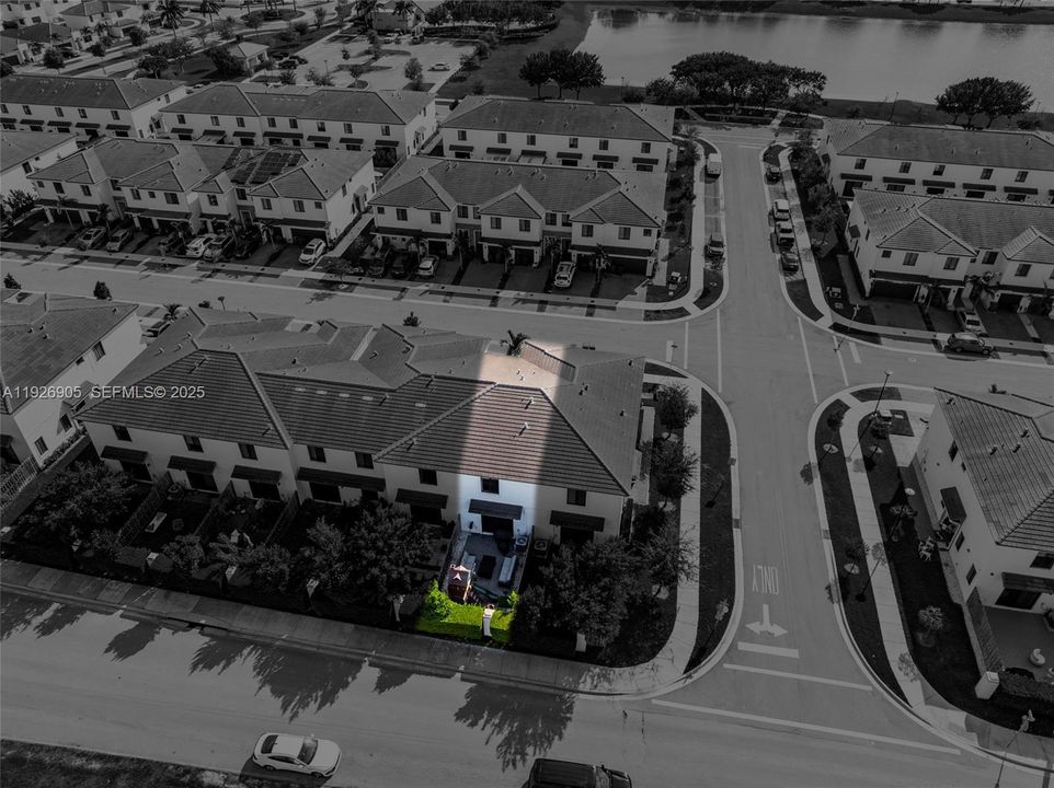 For Sale: $449,000 (3 beds, 2 baths, 1530 Square Feet)