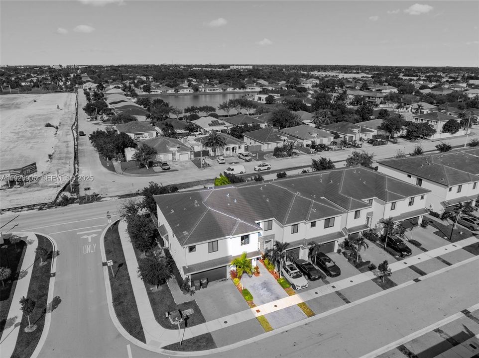 For Sale: $449,000 (3 beds, 2 baths, 1530 Square Feet)