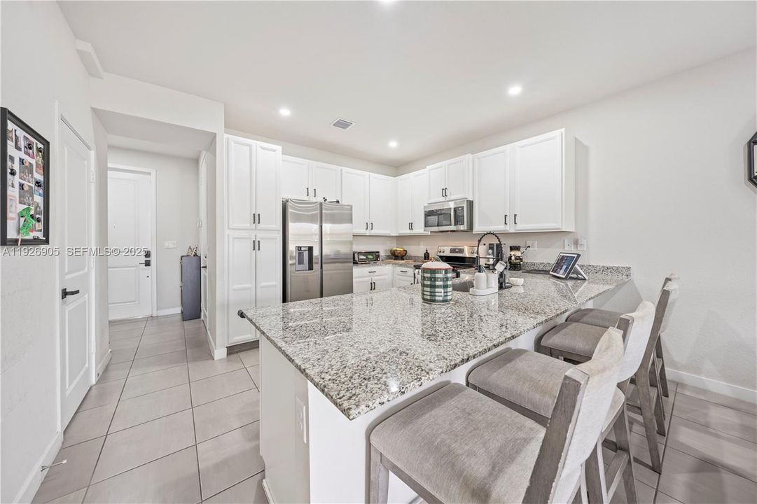 For Sale: $449,000 (3 beds, 2 baths, 1530 Square Feet)