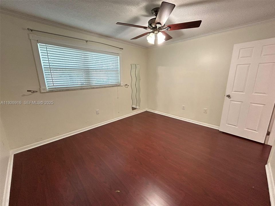 For Rent: $2,495 (2 beds, 2 baths, 1160 Square Feet)