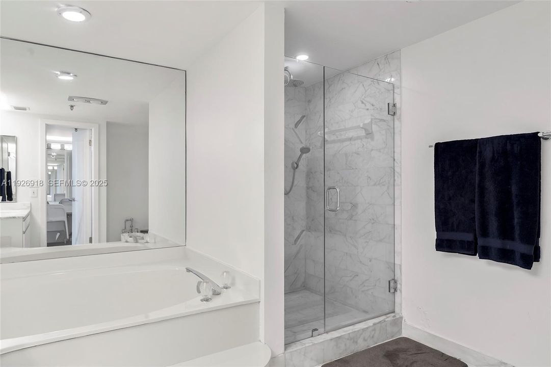 En Venta: $1,150,000 (2 camas, 2 baños, 1837 Pies cuadrados)