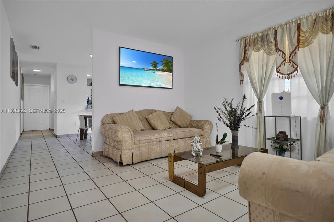 For Sale: $2,949,000 (8 beds, 7 baths, 6068 Square Feet)