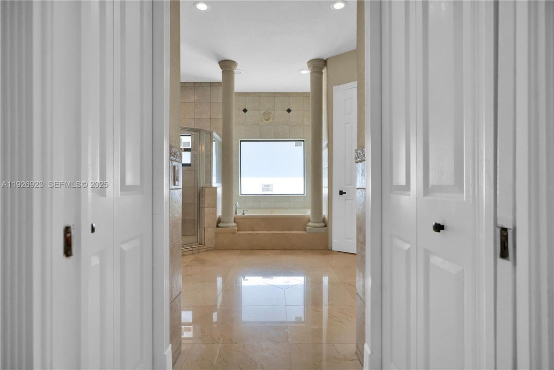 For Sale: $2,949,000 (8 beds, 7 baths, 6068 Square Feet)