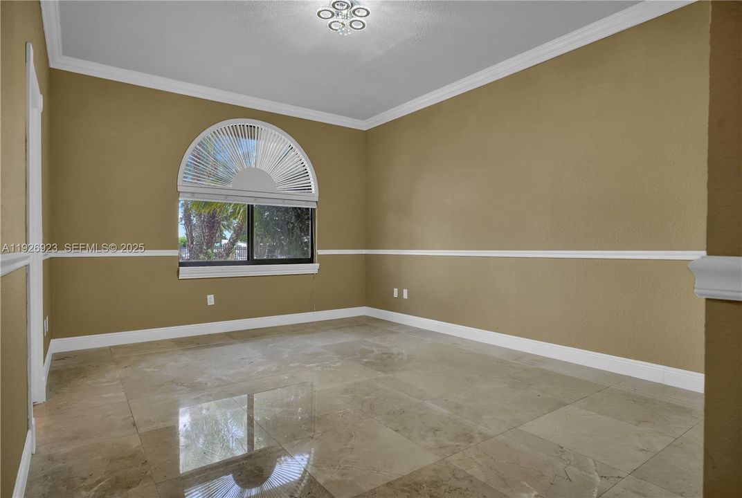 For Sale: $2,949,000 (8 beds, 7 baths, 6068 Square Feet)