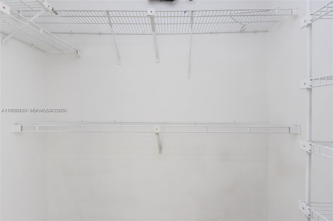 En Venta: $269,900 (2 camas, 2 baños, 1266 Pies cuadrados)