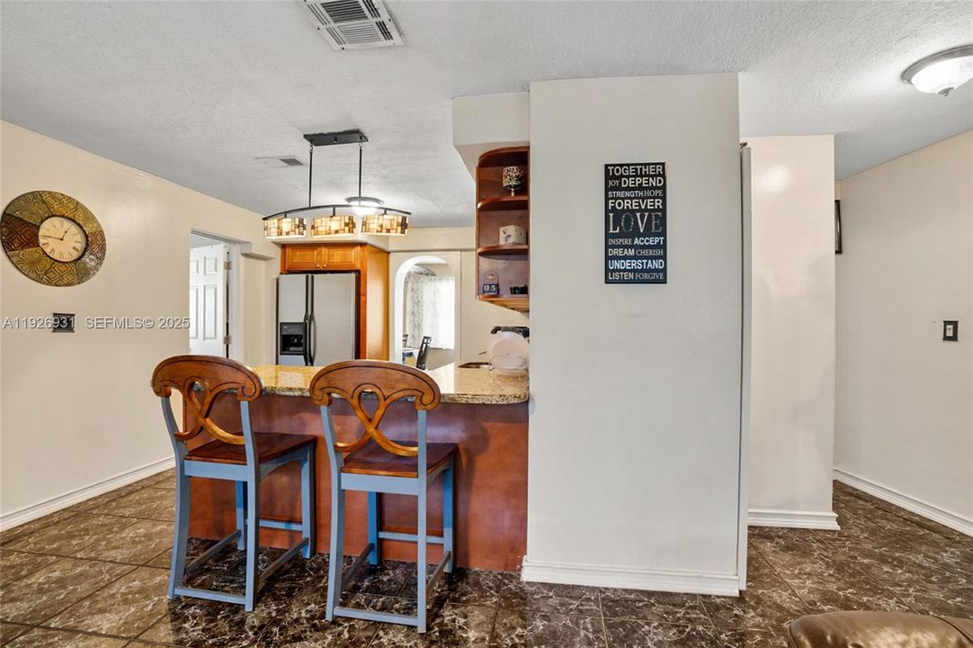 For Sale: $475,000 (4 beds, 2 baths, 1449 Square Feet)