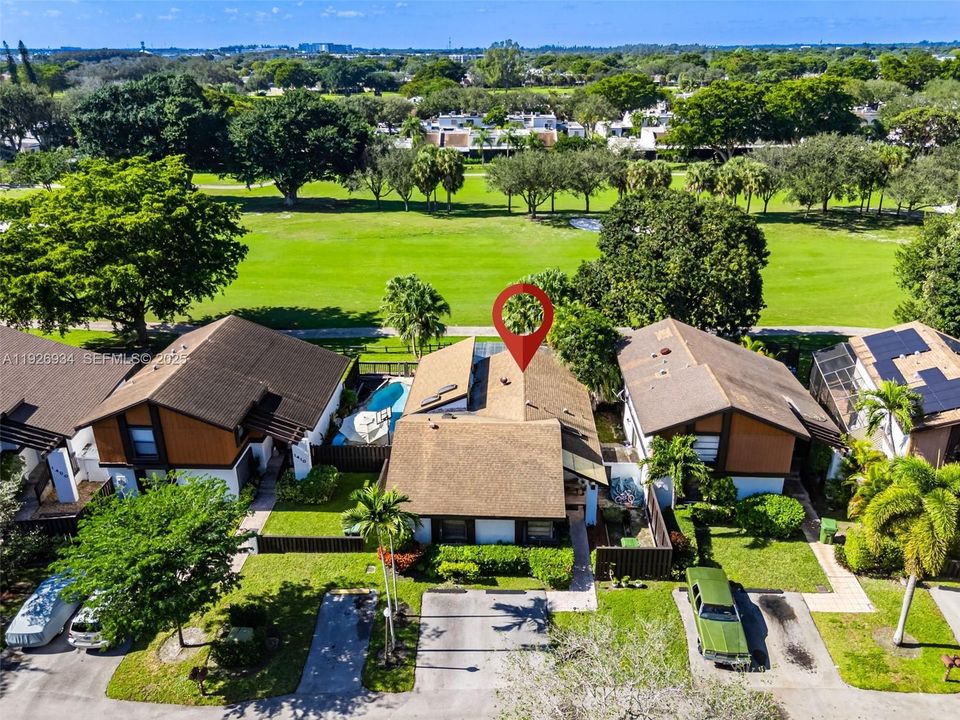 En Renta: $4,200 (4 camas, 2 baños, 1680 Pies cuadrados)