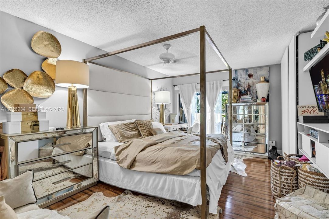 En Renta: $4,200 (4 camas, 2 baños, 1680 Pies cuadrados)