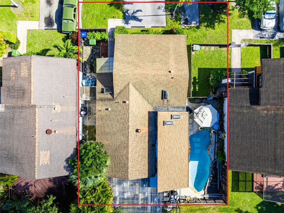 En Renta: $4,200 (4 camas, 2 baños, 1680 Pies cuadrados)