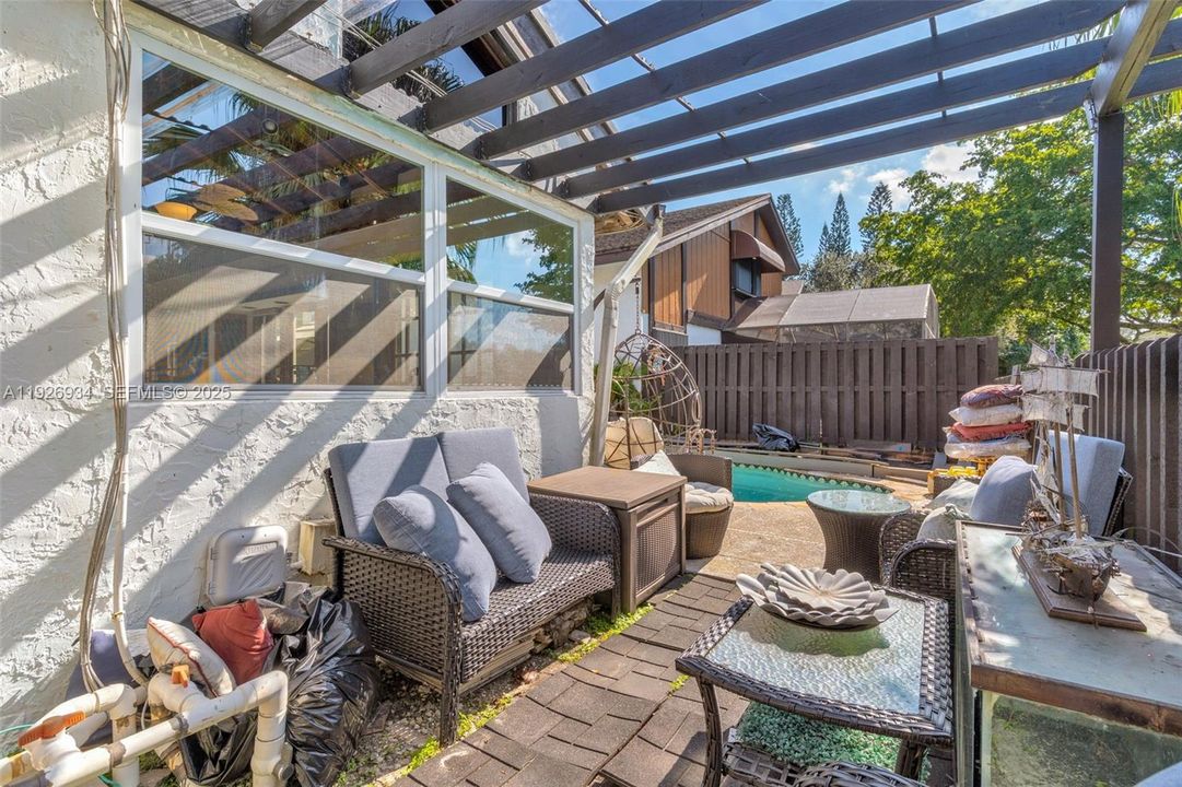 En Renta: $4,200 (4 camas, 2 baños, 1680 Pies cuadrados)