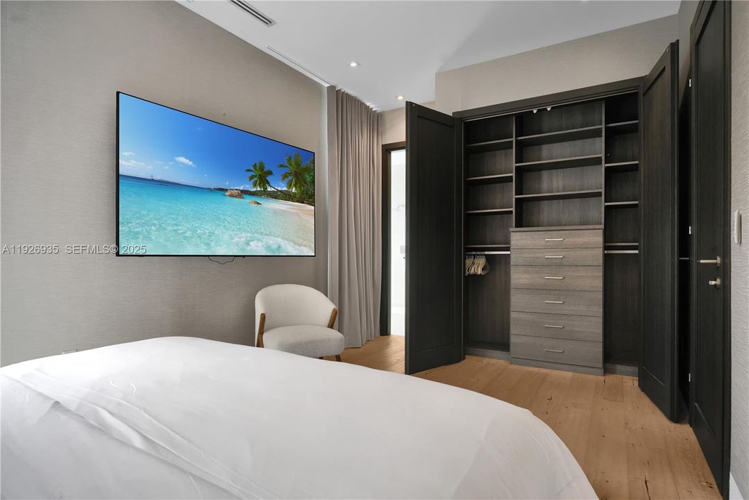 En Renta: $115,000 (5 camas, 5 baños, 5200 Pies cuadrados)