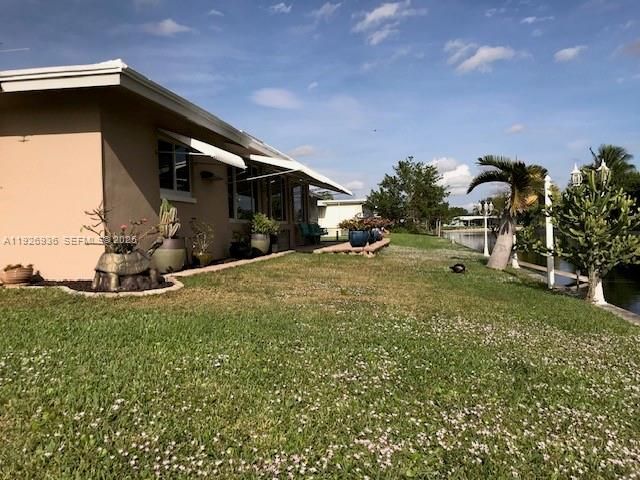 待售: $435,000 (2 贝兹, 2 浴室, 1560 平方英尺)