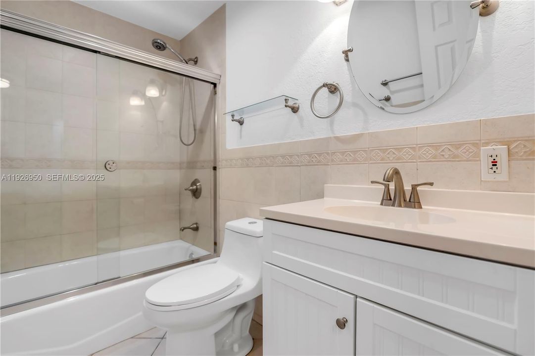 For Sale: $499,000 (3 beds, 2 baths, 1275 Square Feet)