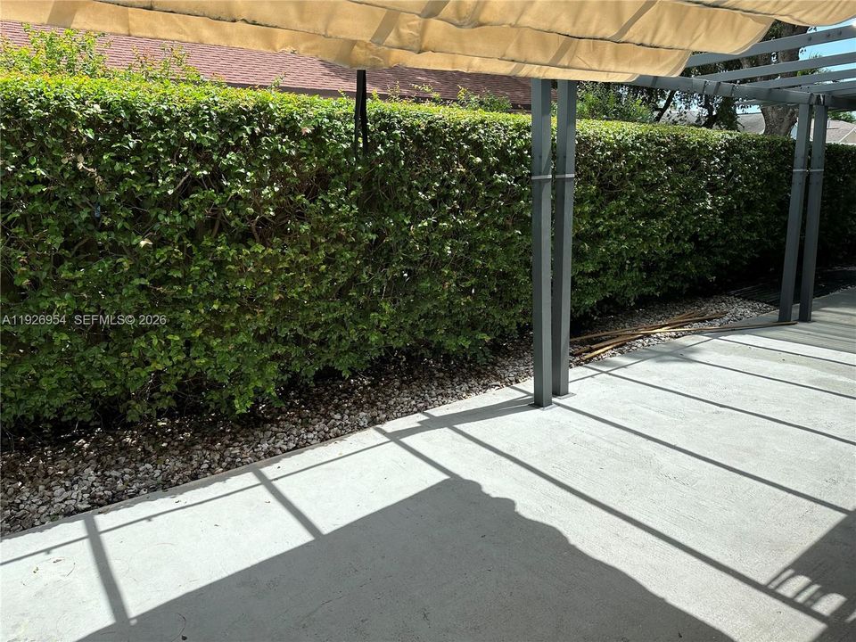 For Sale: $615,000 (4 beds, 2 baths, 1988 Square Feet)