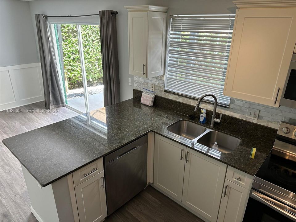 For Sale: $615,000 (4 beds, 2 baths, 1988 Square Feet)