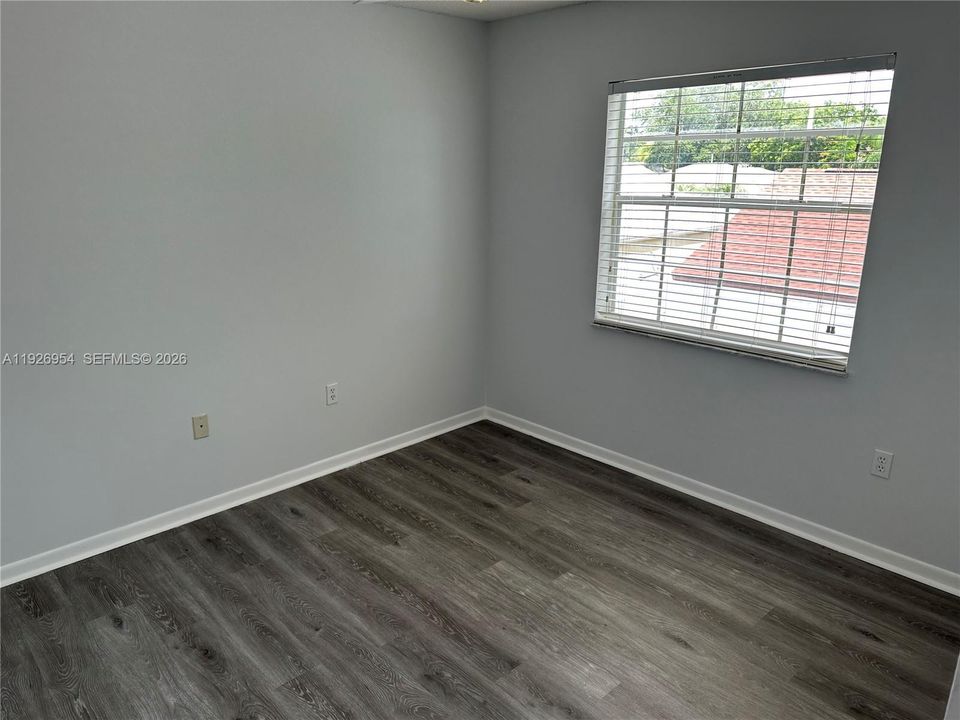 For Sale: $615,000 (4 beds, 2 baths, 1988 Square Feet)