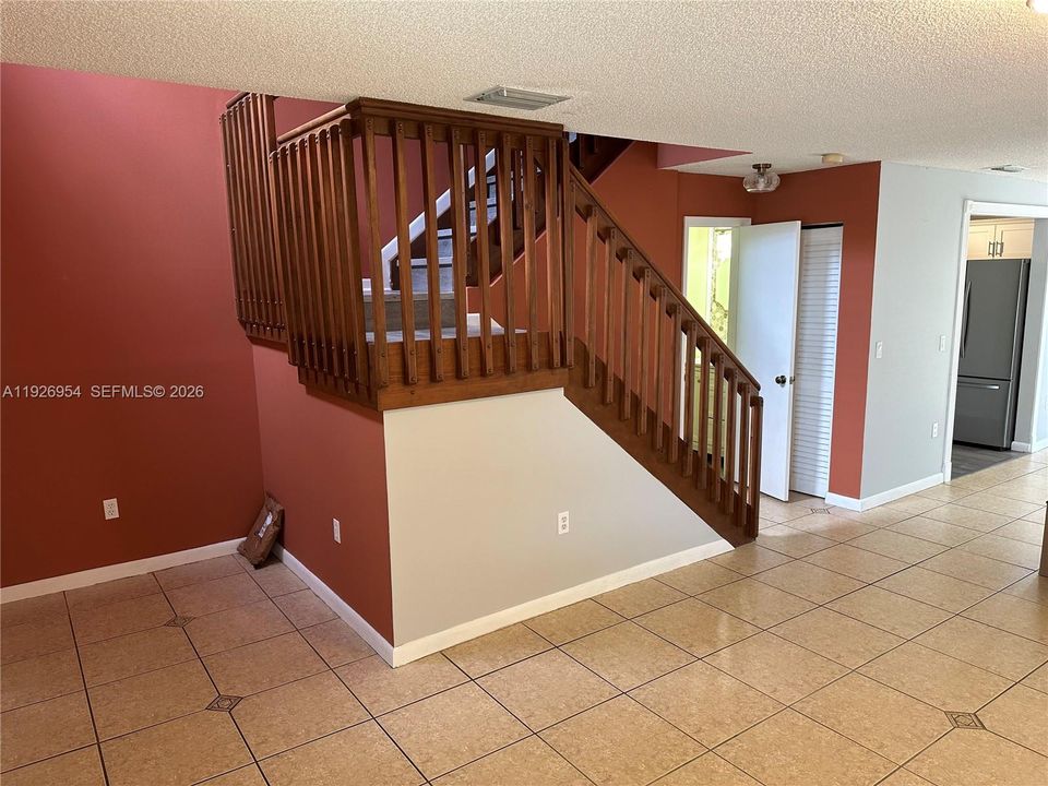 For Sale: $615,000 (4 beds, 2 baths, 1988 Square Feet)