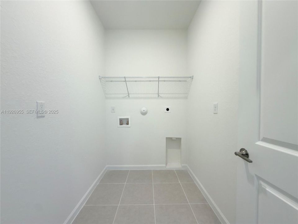 For Rent: $5,900 (5 beds, 4 baths, 0 Square Feet)