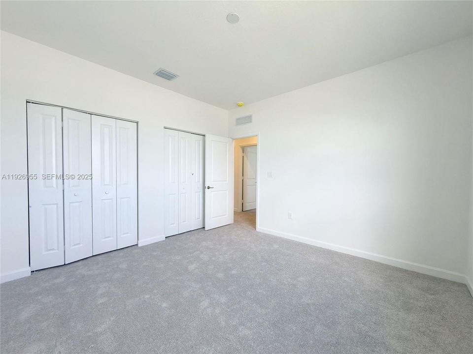 For Rent: $5,900 (5 beds, 4 baths, 0 Square Feet)