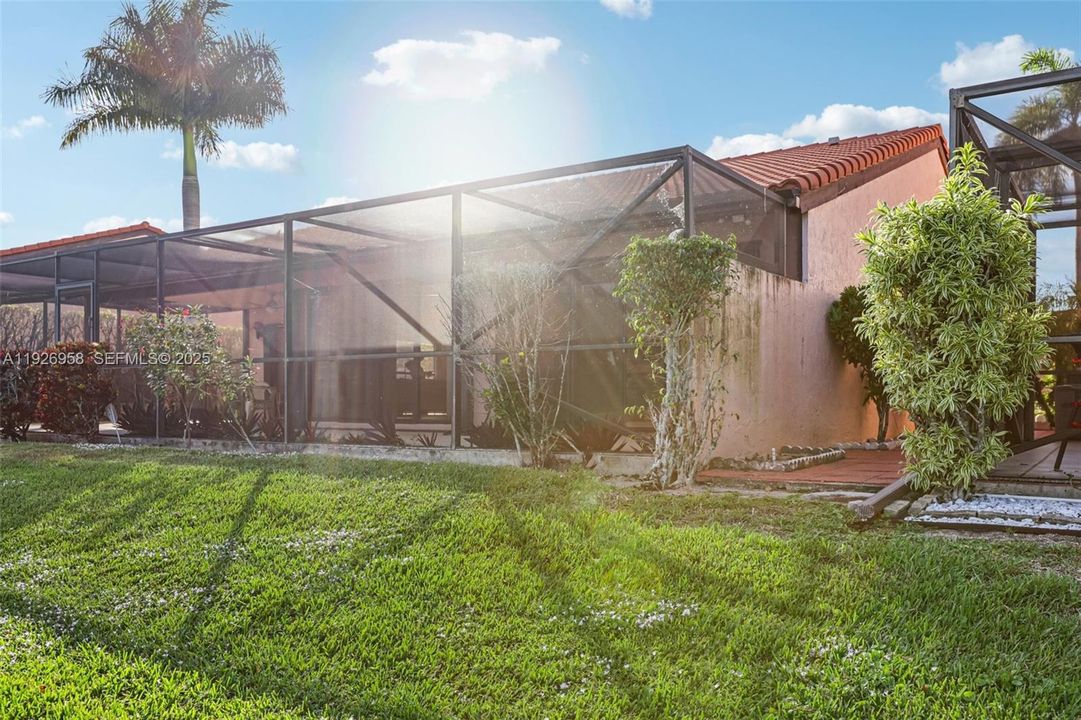 En Venta: $669,000 (3 camas, 2 baños, 1928 Pies cuadrados)