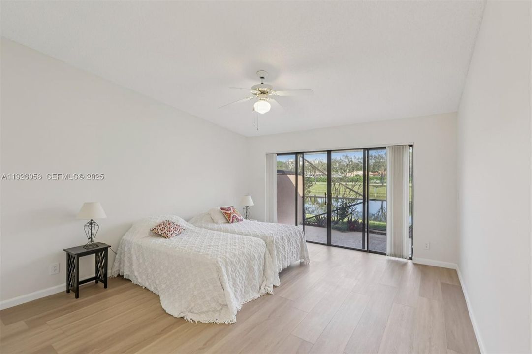 En Venta: $669,000 (3 camas, 2 baños, 1928 Pies cuadrados)