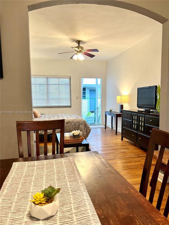 En Renta: $1,900 (0 camas, 1 baños, 430 Pies cuadrados)