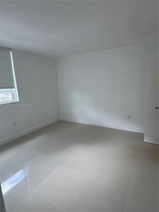 出租: $3,150 (2 贝兹, 2 浴室, 1002 平方英尺)