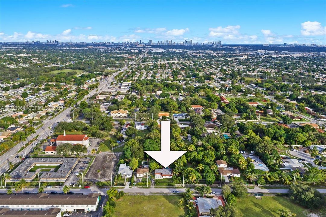 For Sale: $550,000 (3 beds, 2 baths, 1647 Square Feet)