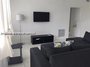 En Venta: $375,000 (2 camas, 2 baños, 1158 Pies cuadrados)