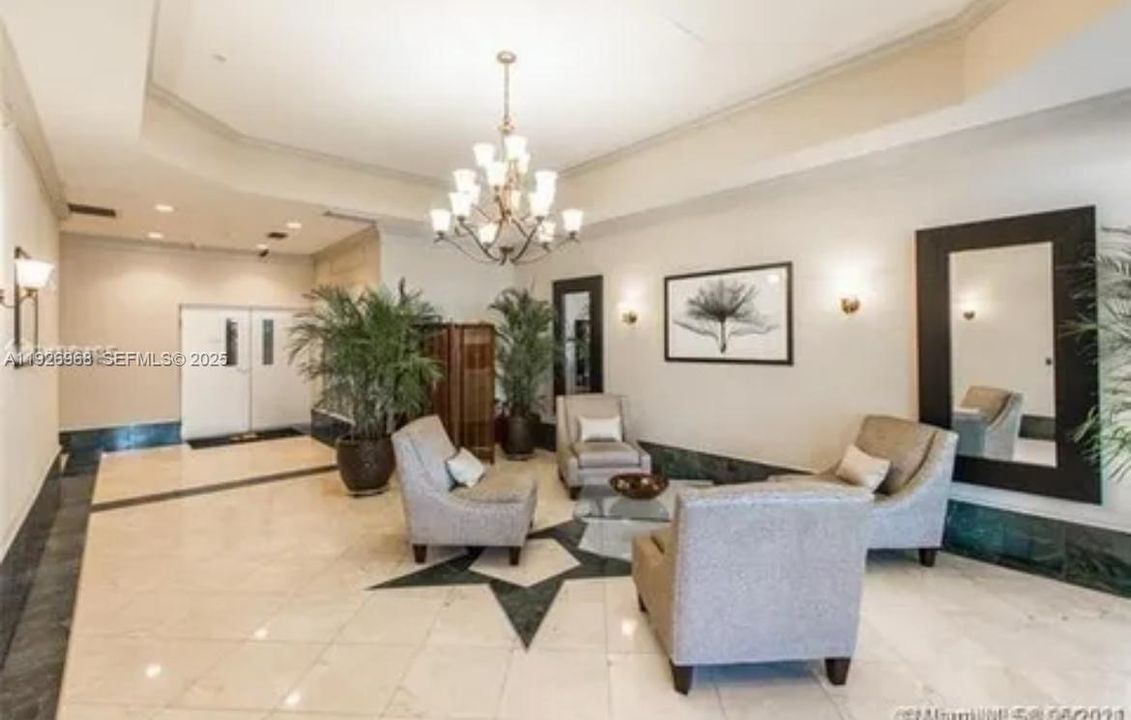 В аренду: $3,550 (2 спален, 2 ванн, 930 Квадратных фут)