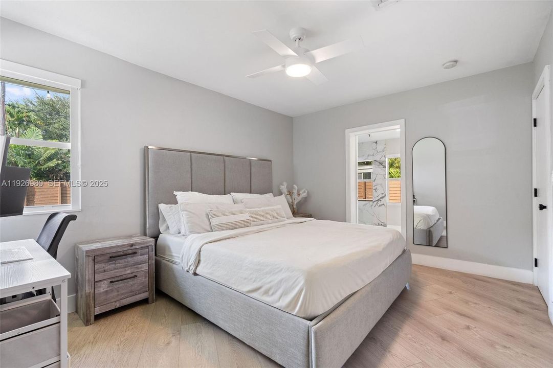 待售: $1,275,000 (3 贝兹, 2 浴室, 1629 平方英尺)