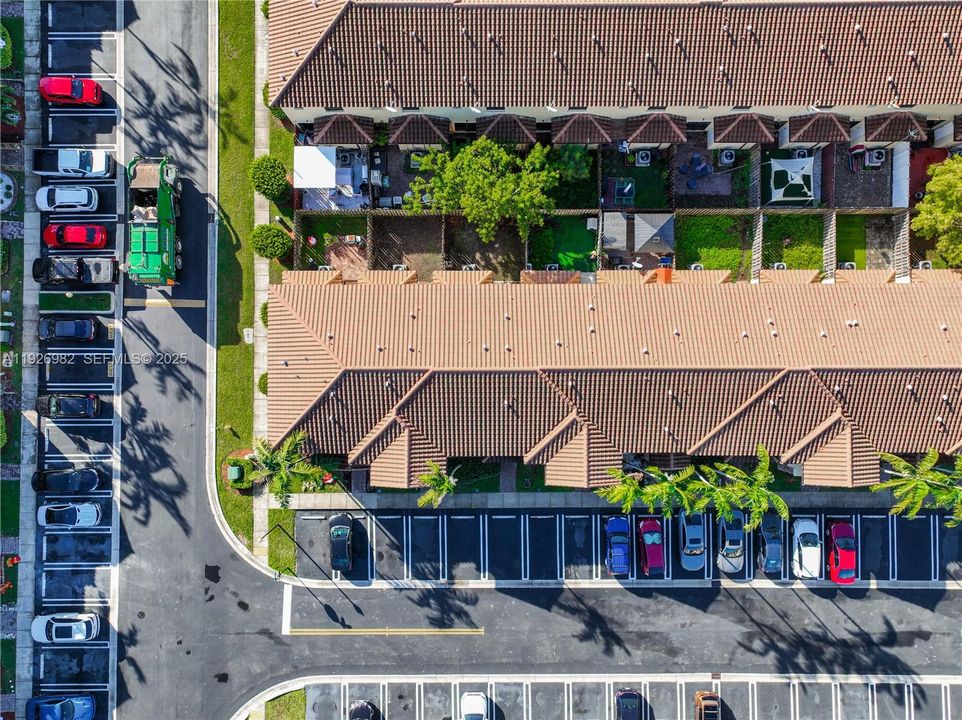 На продажу: $335,000 (3 спален, 2 ванн, 1432 Квадратных фут)