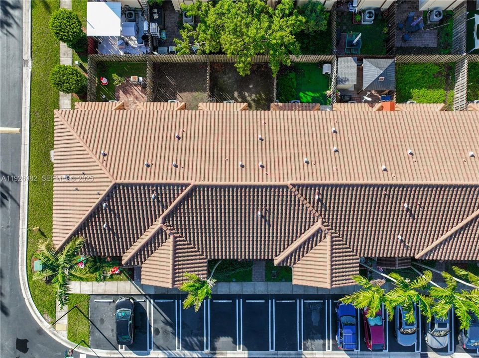 На продажу: $335,000 (3 спален, 2 ванн, 1432 Квадратных фут)