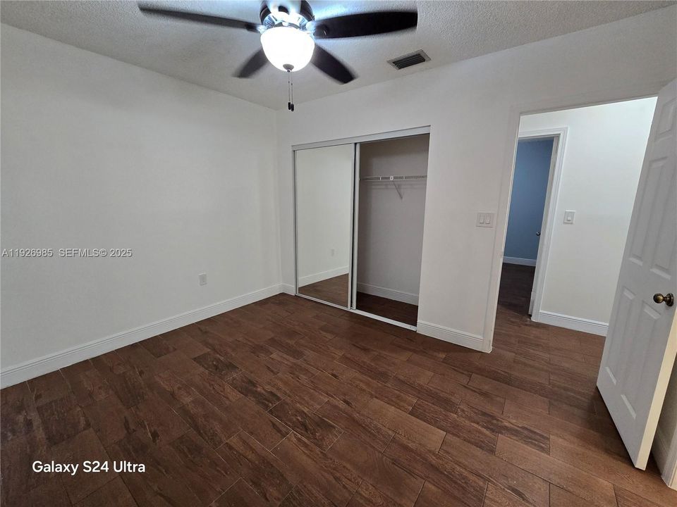 For Rent: $2,800 (3 beds, 2 baths, 1144 Square Feet)