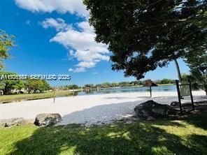 En Venta: $254,900 (1 camas, 1 baños, 651 Pies cuadrados)