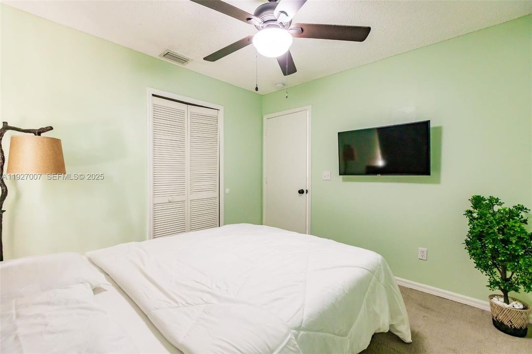 For Sale: $445,000 (4 beds, 2 baths, 2230 Square Feet)