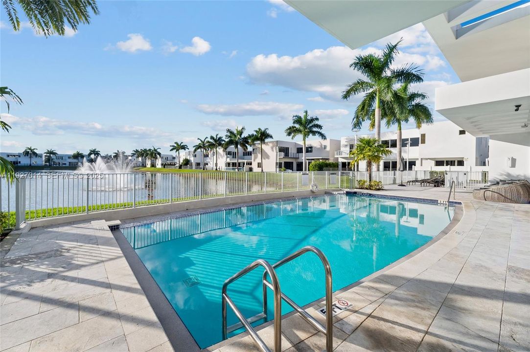 For Rent: $13,500 (5 beds, 5 baths, 4628 Square Feet)